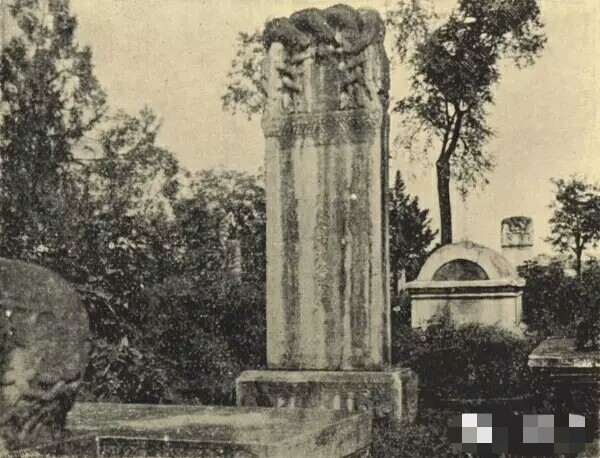 北京的*党**校里，藏着最美的天主教墓地