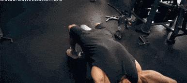 最有效背部力量训练经典动作,提高背部力量的训练方法