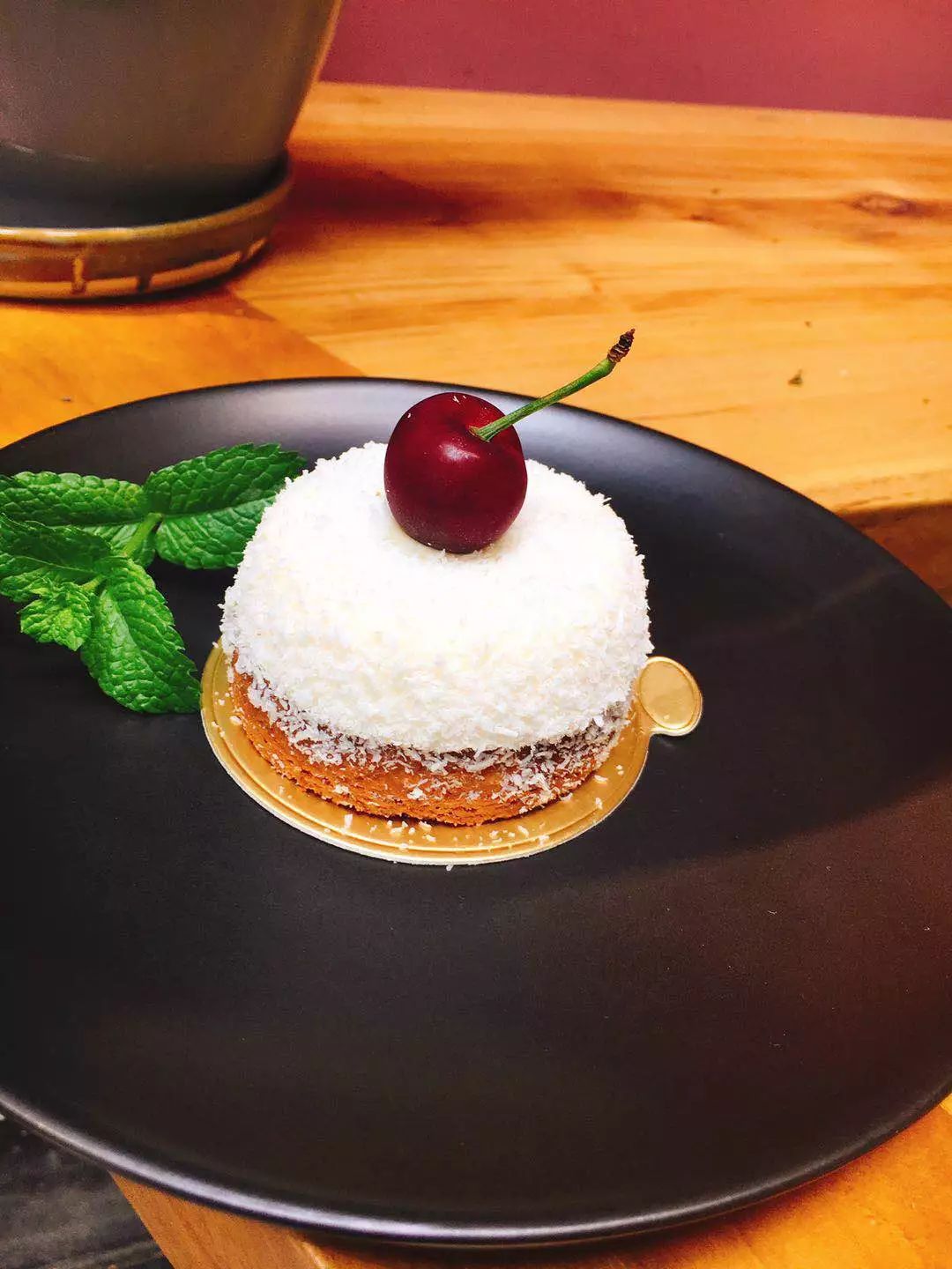 一口咬定修女泡芙法国面包师恋上成都钢琴妹