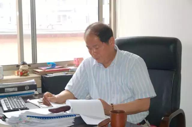 小镇上的酿酒大师万全林，看他如何成就了“石库门”老酒