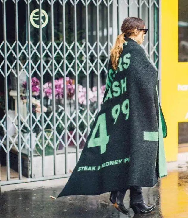 美丽围巾搭配时尚美出高级感,好看又时髦的围巾