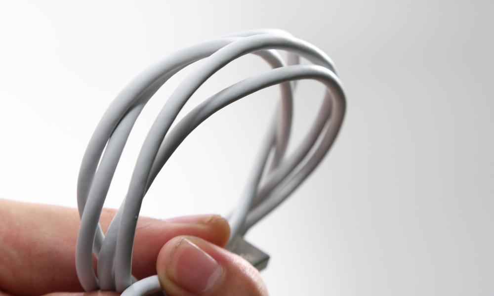 苹果原厂数据线和mfi数据线哪个好,苹果mfi数据线测评