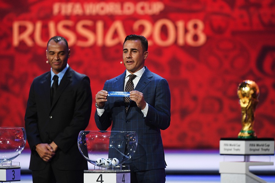 回忆足坛10年瞬间,足坛不可磨灭的瞬间