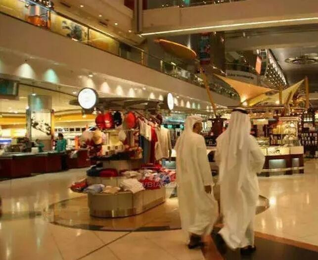 听说迪拜买表很便宜，跟我探究黄金之国的手表秘密