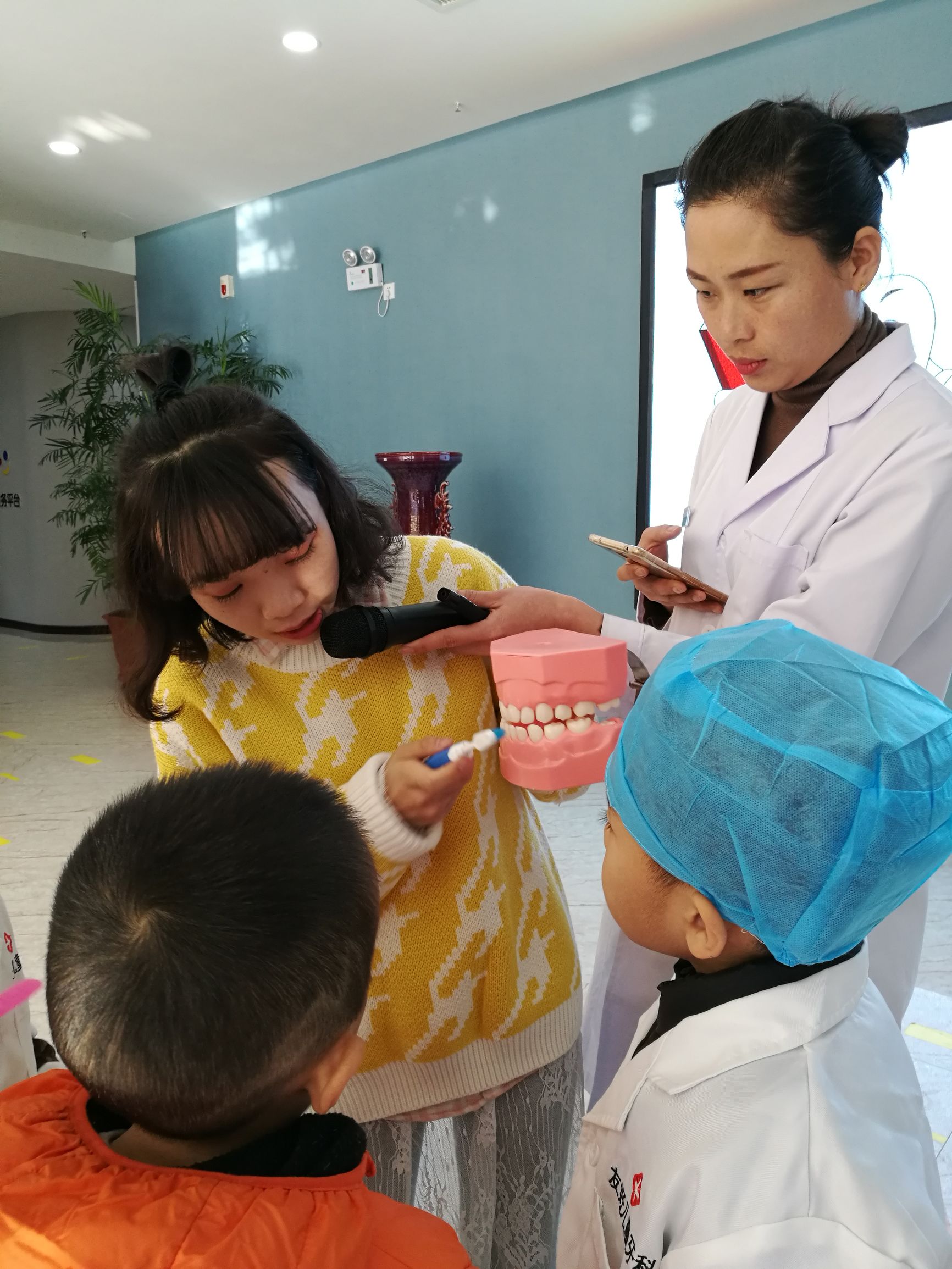 我是友好小牙医——洛阳友好口腔医院第六期“小牙医”体验活动