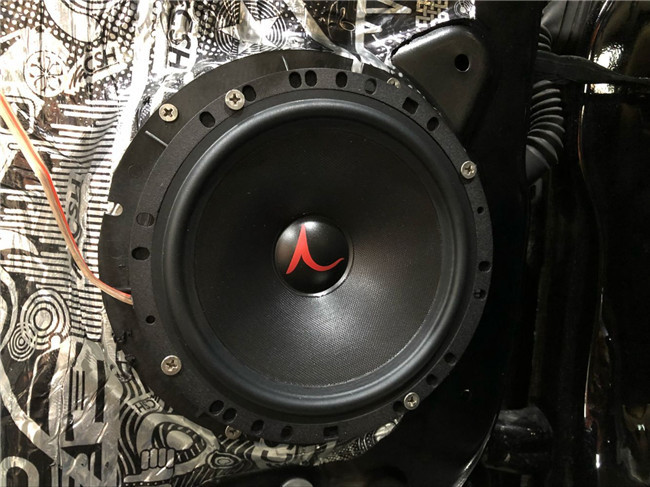 福特锐界音响改装丹拿,郑州17年福特锐界中配音响怎么样