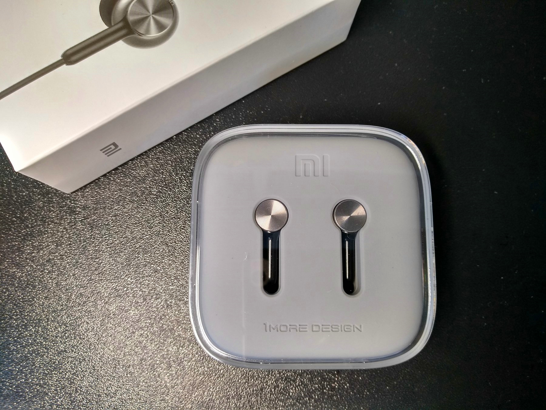 小米圈铁耳机pro发布,小米最好的耳机是圈铁耳机pro吗