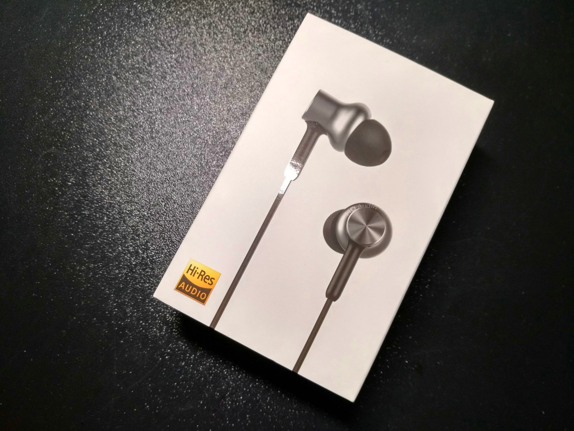 小米圈铁耳机pro发布,小米最好的耳机是圈铁耳机pro吗