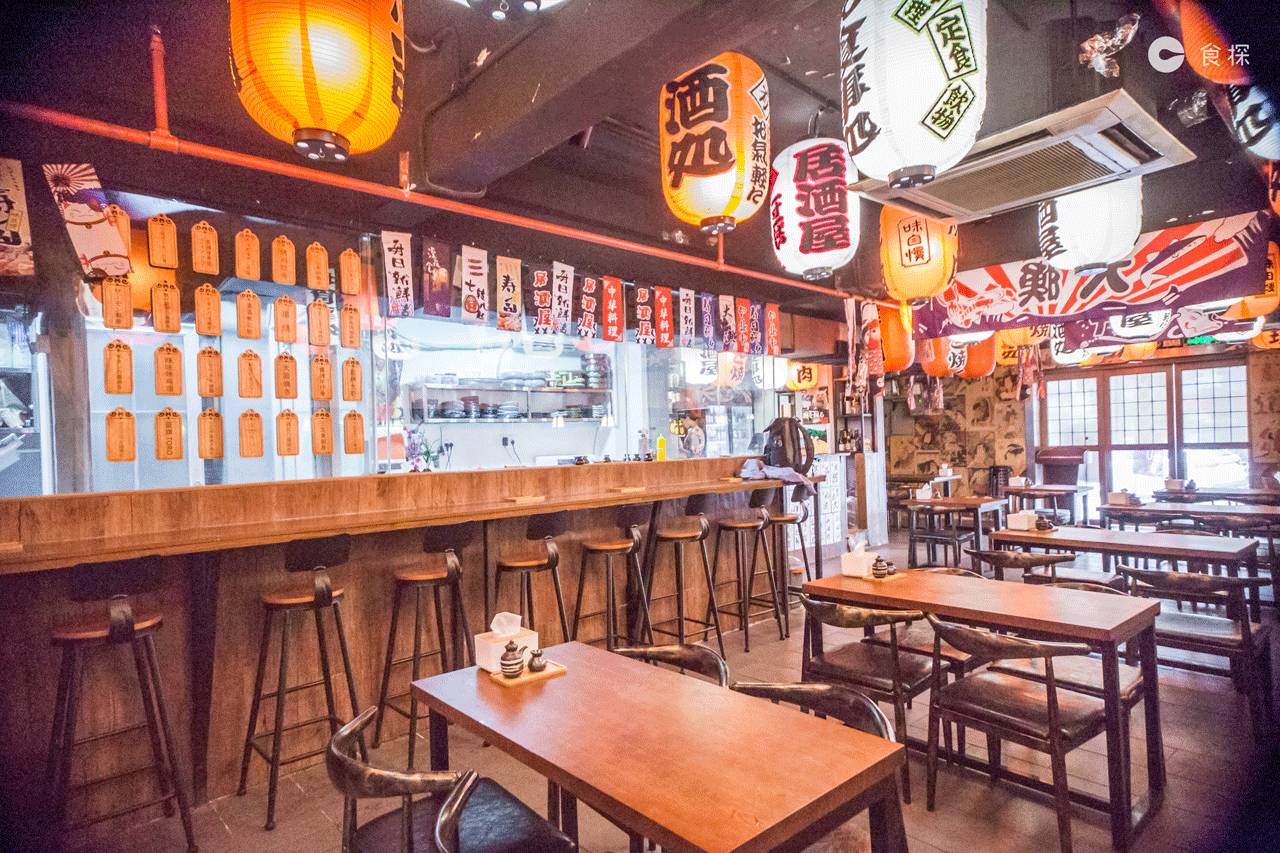 只想来这家居酒屋吃个饭，没想到找到了另一半……