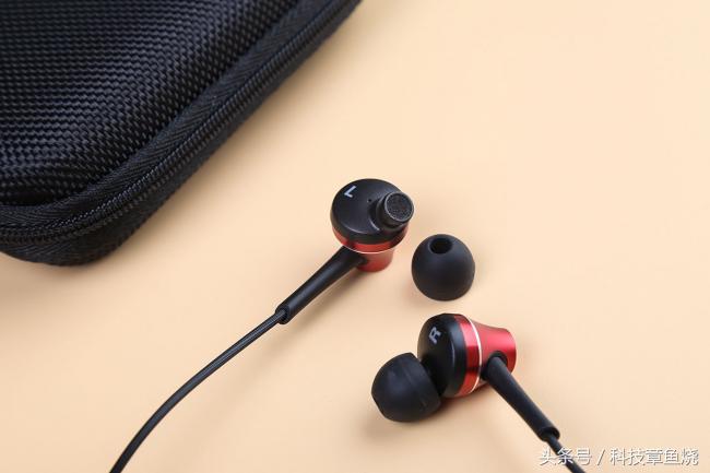 铁三角athckr7评测,铁三角ath-ckr75bt蓝牙耳机怎么用