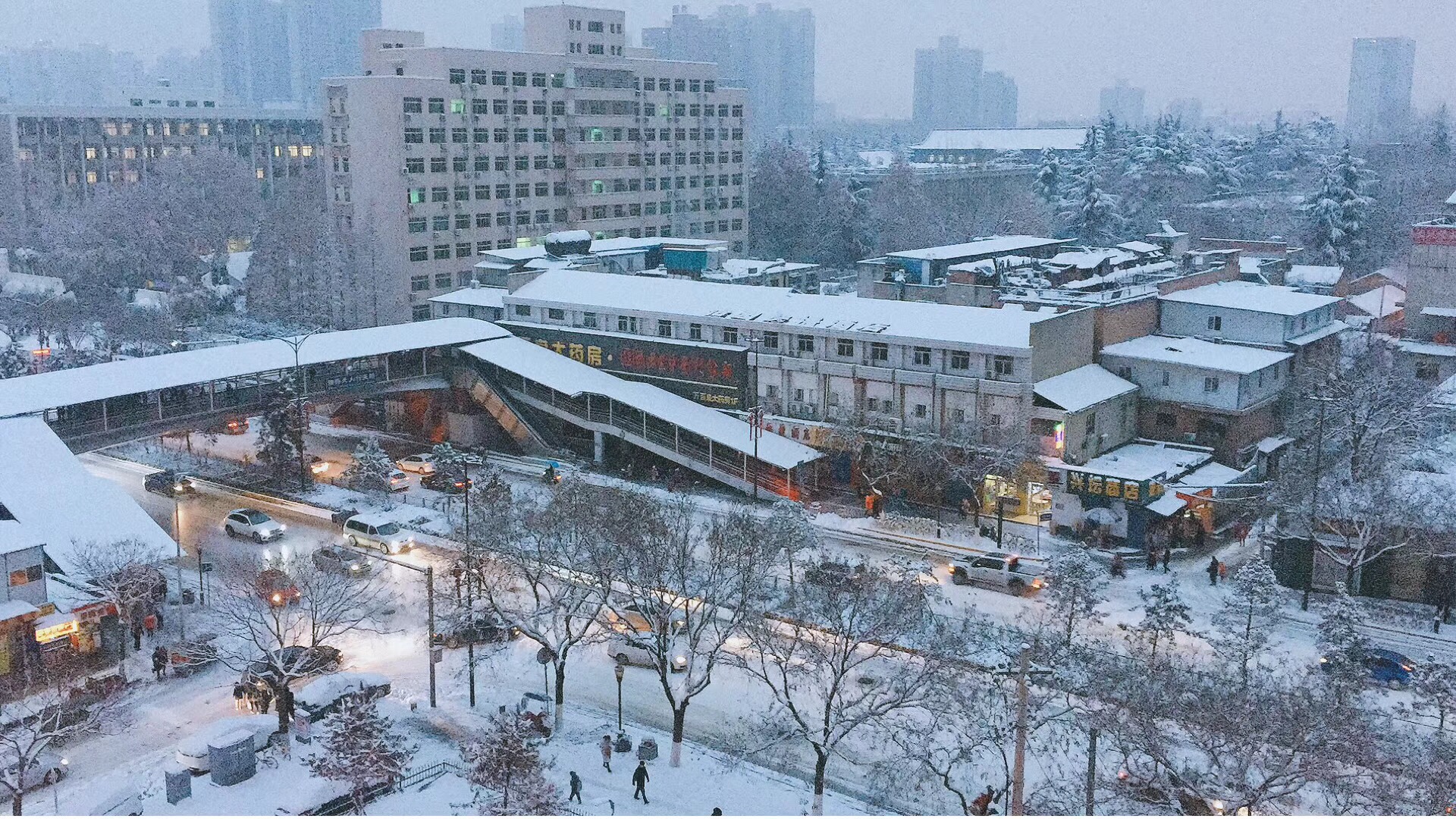 下雪天气吃什么比较好,下雪天最适合吃什么