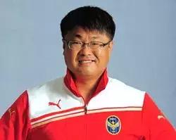 影响大连足球的国际友人系列，百米飞人队医