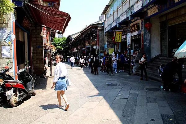 建水这个城市好吗,建水古城一座诗意满满的千年古城