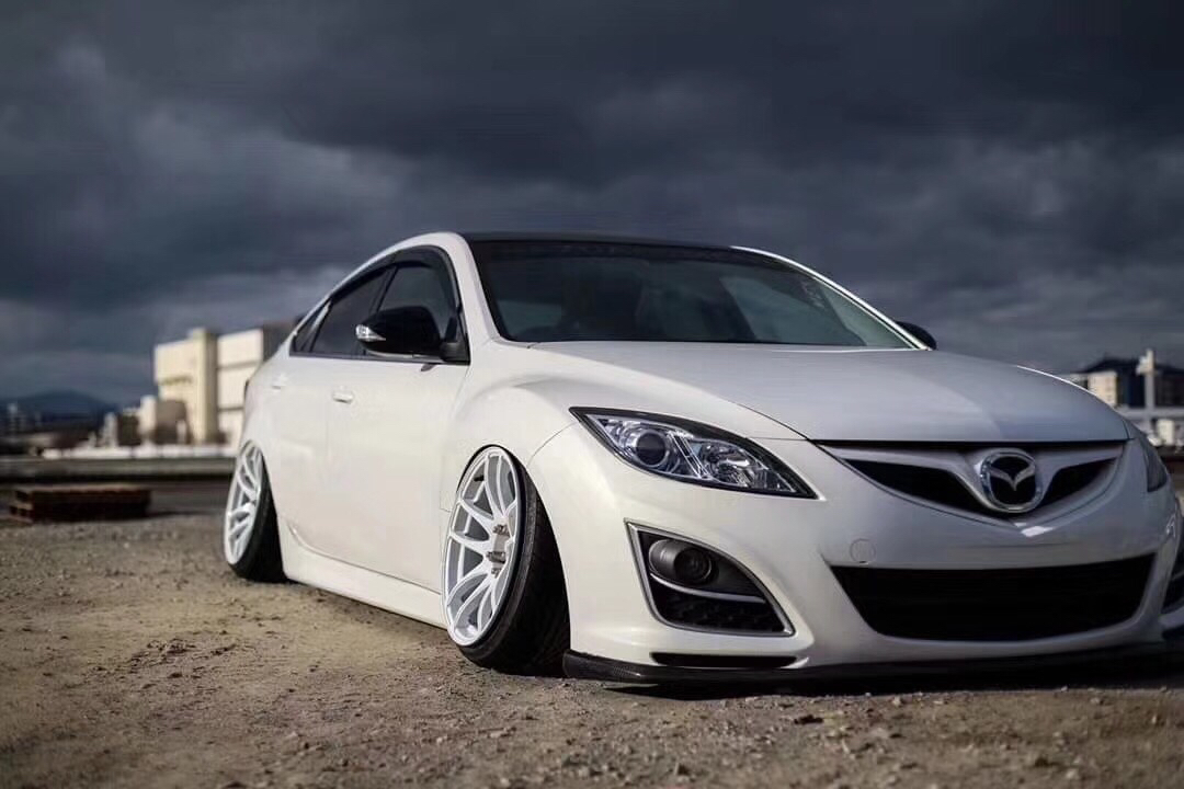 马自达6睿翼改装绞牙避震,马自达6睿翼轿跑侧面