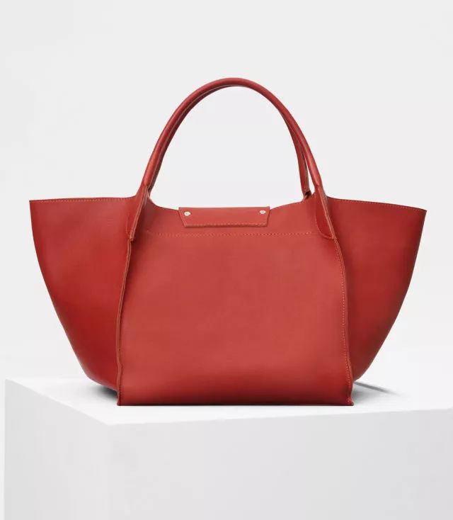 中外差价大比拼｜这些国家买包包才最便宜，最多能差出5万！