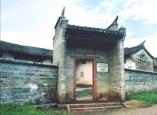 国内首次大范围、大范围、成系统编写红色文化教材！我宣传、我推荐，我为赣州代言！