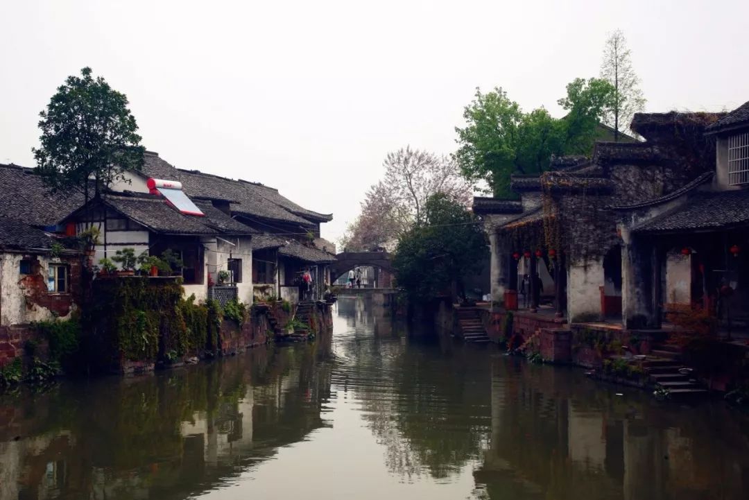 适合2月旅游的地方,西安2月适合爬山的地方推荐