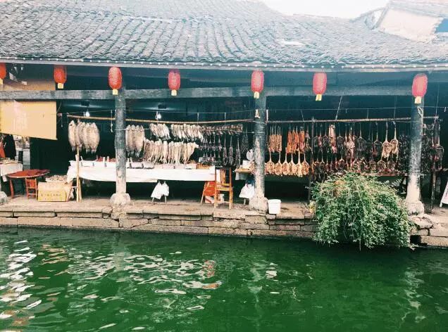 适合2月旅游的地方,西安2月适合爬山的地方推荐