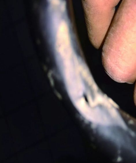 路虎发现3空气悬挂升降故障灯,路虎发现四底盘升降怎么用