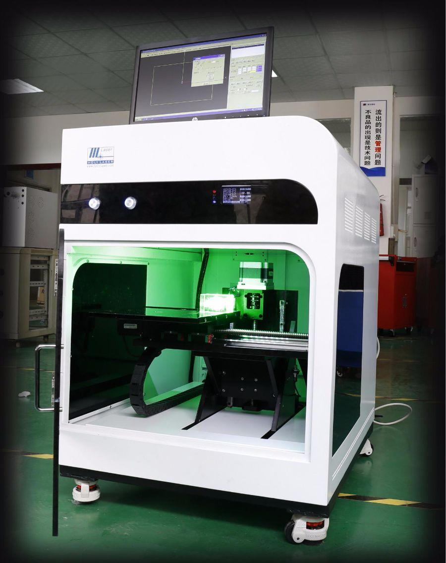 水晶玻璃和高硼硅玻璃的区别,水晶玻璃和亚克力的区别