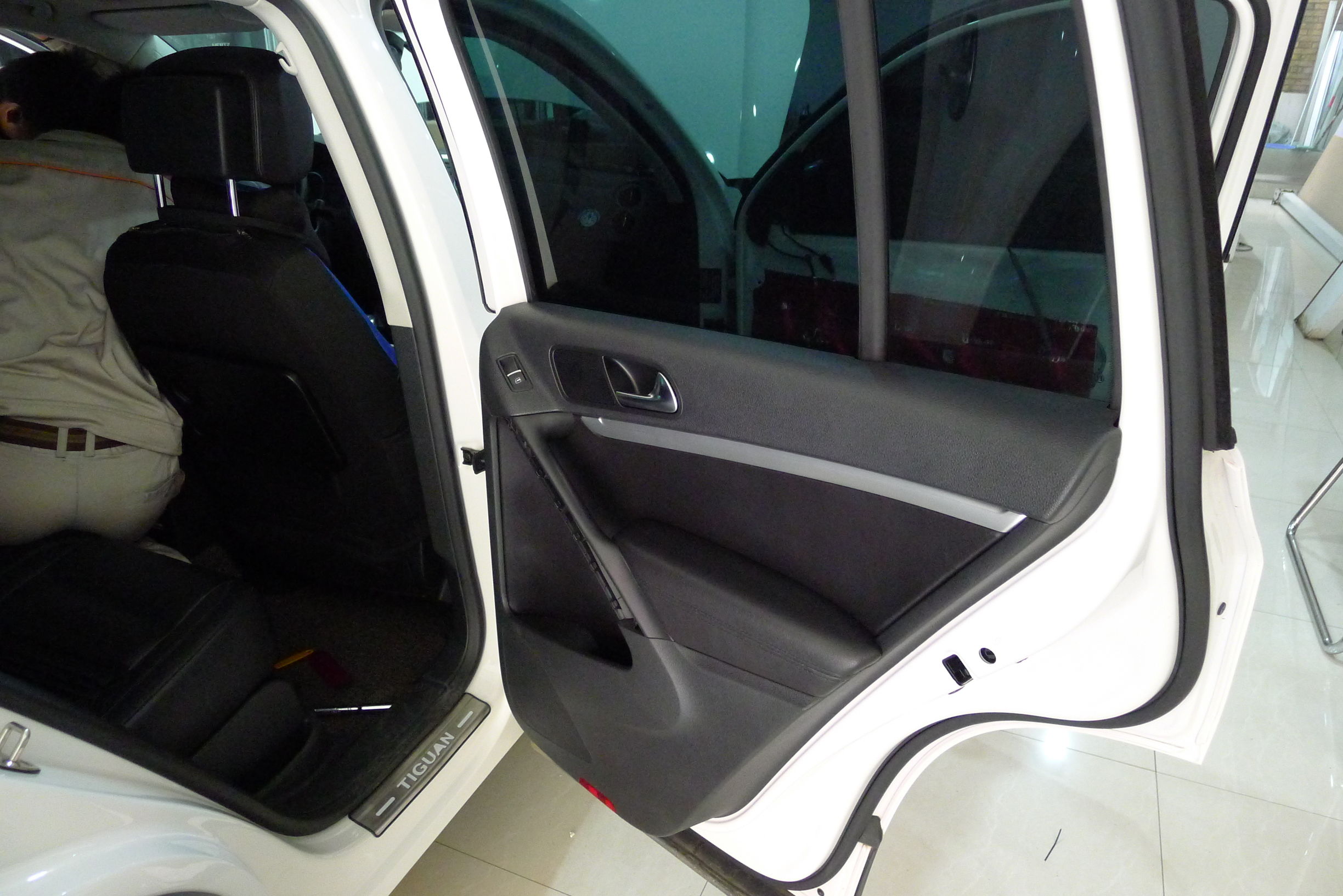 新款大众途观l升级音响,途观顶配音响