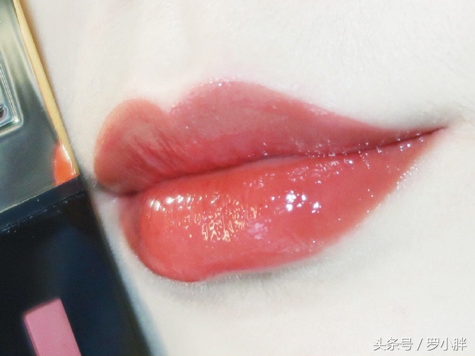 圣罗兰520限定双支口红,圣罗兰口红50号什么颜色