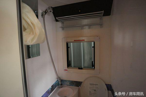 大通房车30万左右的c型房车,大通房车价格20多万的c型房车