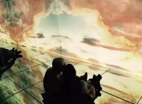 暴雪天，魔都点击量最高“双人展”陪你抗雪，强势回归，脑洞更大