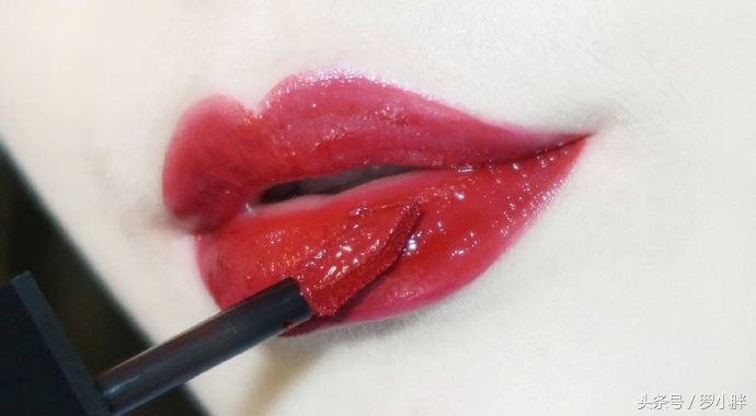 圣罗兰520限定双支口红,圣罗兰口红50号什么颜色