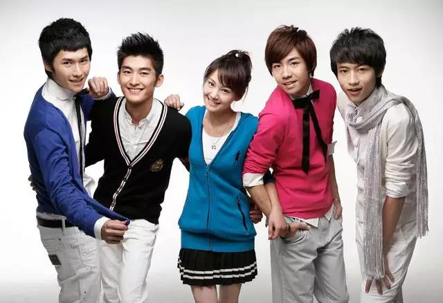 朱梓骁陈学冬小号,朱梓骁陈学冬什么关系