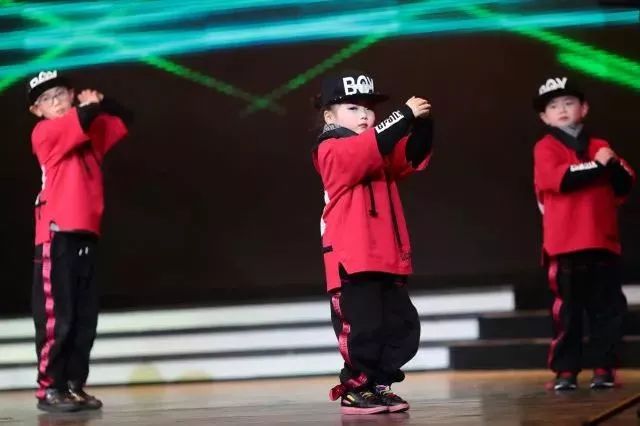 2022如皋童心闪耀的少儿春晚,宜兴紫砂春晚