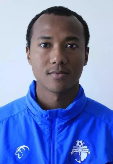 足坛有没有和中国混血的现役球星,徐根宝中国足球队员