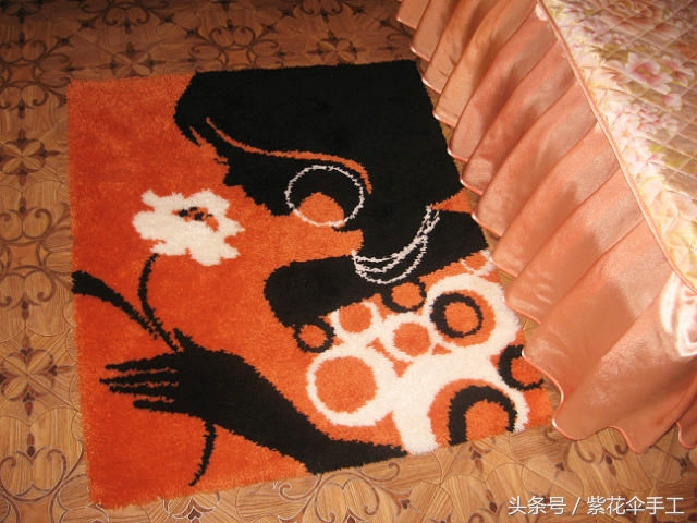 旧毛线盖毯编织手工制作视频教程,旧毛线怎么废物利用织毯子