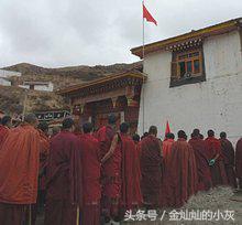 僧人们吃饭,僧人吃肉聚会视频大全