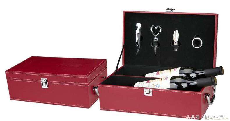 高端红酒搭配什么礼品,进口红酒送什么礼品好呢