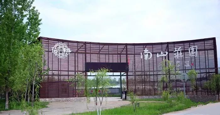 报告老板有几季,报告老板从哪里火的