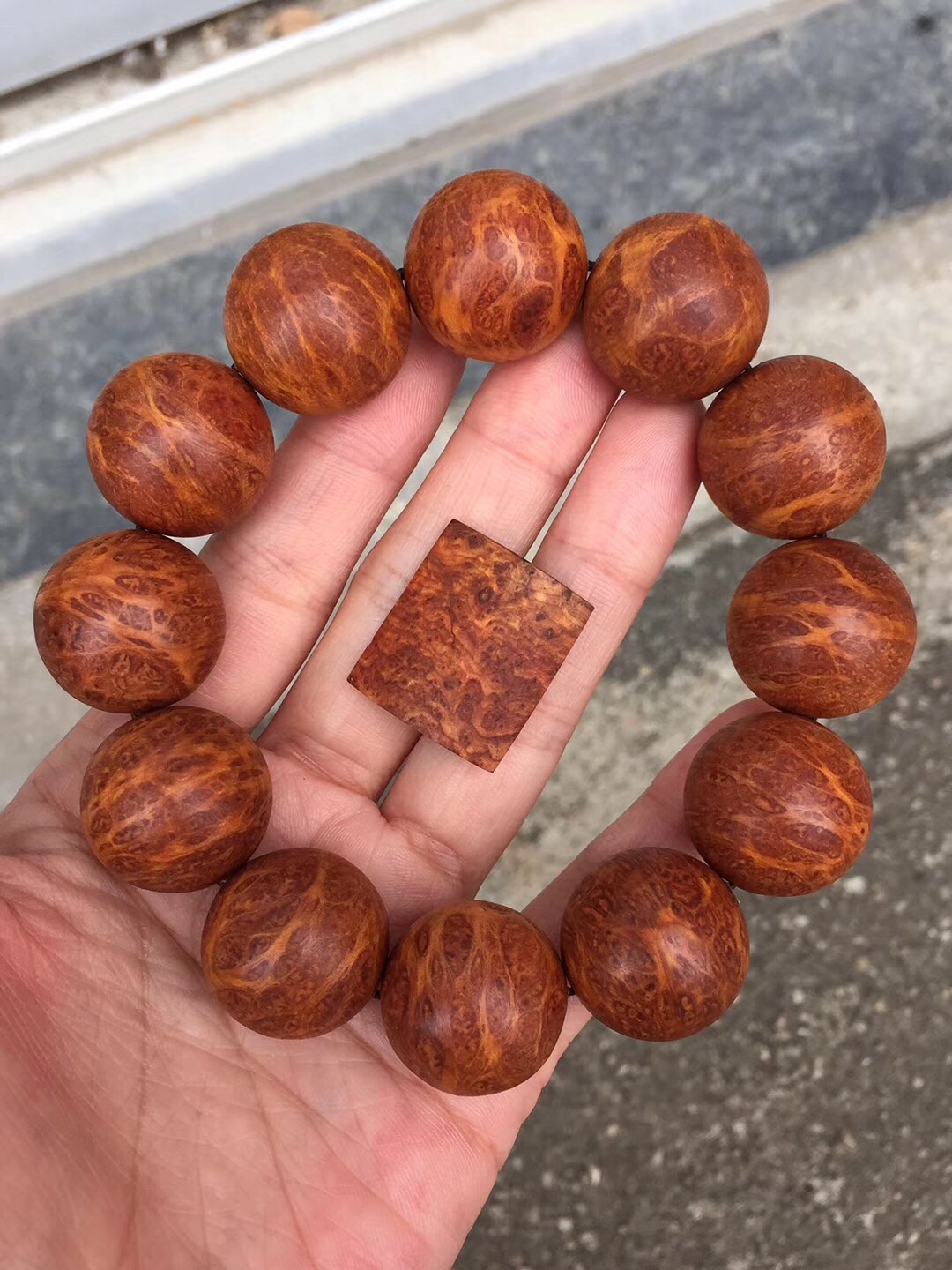 太行崖柏手串透光,太行崖柏手串哪个纹理最好