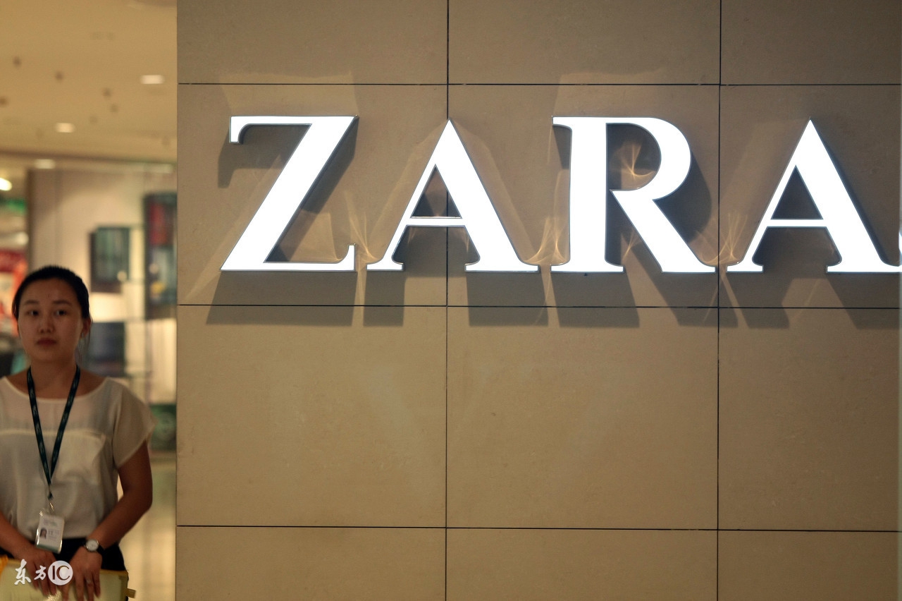 它以高仿起家有专门的律师团队打官司却不敢得罪中国消费者