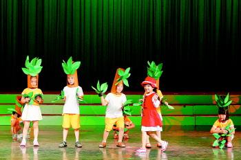 桂林七星区金色摇篮幼儿园怎么样,邵阳市北塔区金色摇篮幼儿园学费