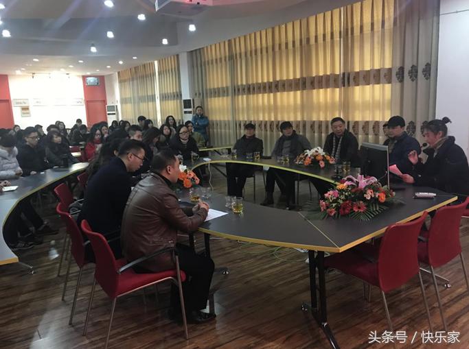 强强合作，成都艺术工作学院与鑫佰利装饰“鑫佰利班”签约成功！