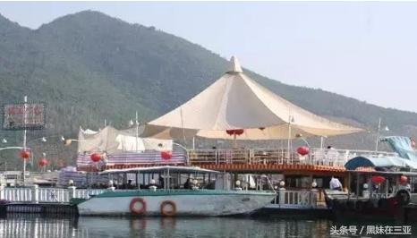 三亚火车头万人海鲜广场哪家好吃,三亚亚特兰蒂斯海鲜自助餐2188