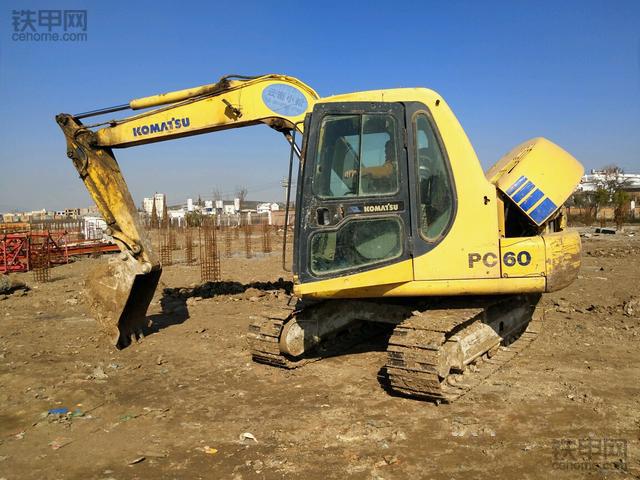 为什么广东人喜欢老雅阁,怎样挑选二手小松挖掘机