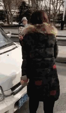 交警执法受阻怎么处理,交警执法遭阻拦视频