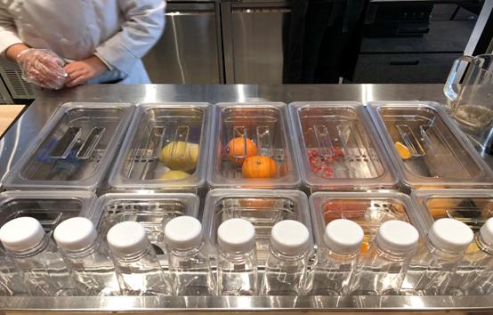 良品铺子成功史,良品铺子故事店