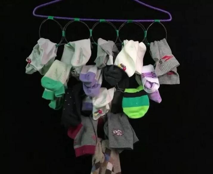 袜子收纳悬挂神器抽屉式收纳盒,如何收纳袜子在衣柜里没有抽屉