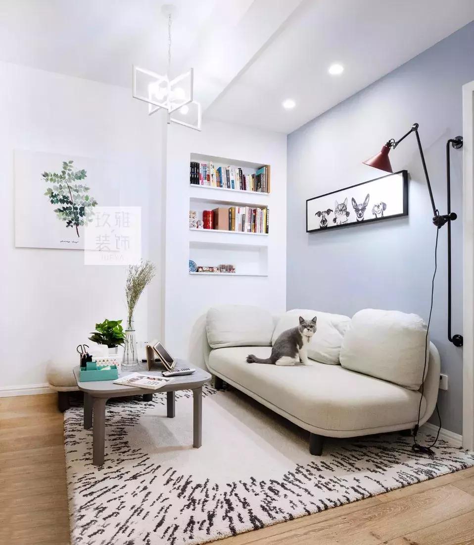 60平北欧小两居室，床头柜非常有设计感