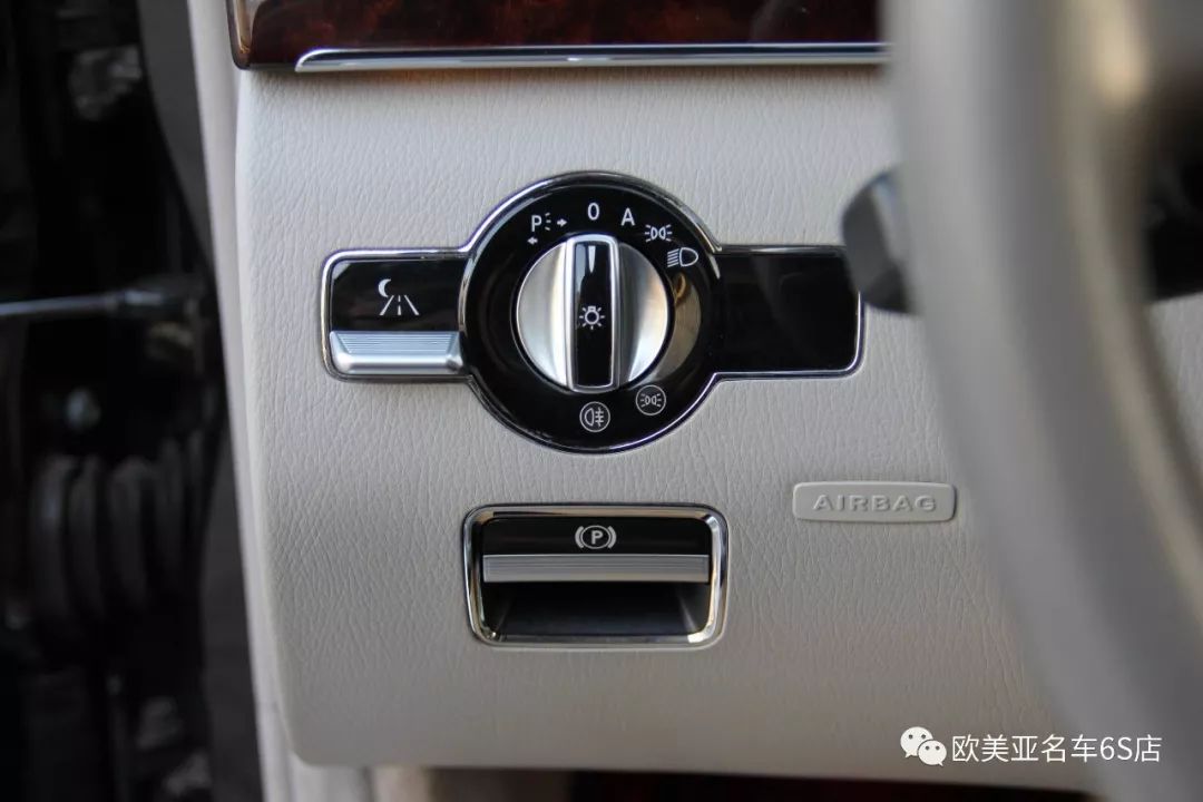 40万奔驰中型轿车哪款最好,45万的奔驰轿车