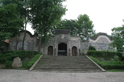 无问西东西南交大,无问西东与西南联大