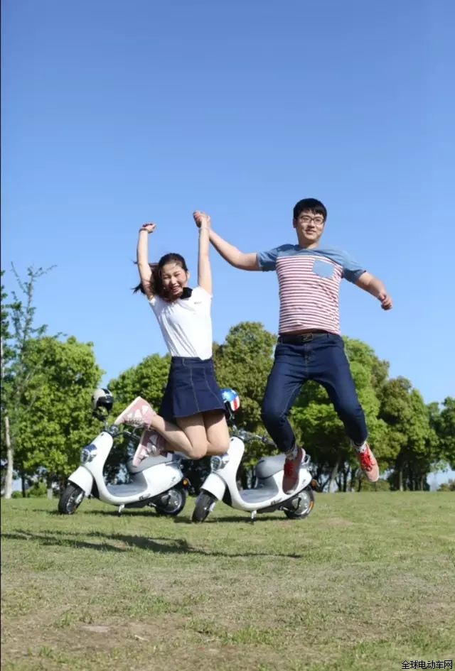 第一眼就爱上了她完整版,第一眼就爱上了西藏