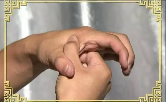 晕车的人适合怎样的旅行,国庆出游晕车怎么治